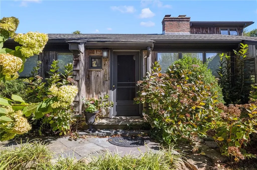 20 Wagner Road Westerly RI 02891