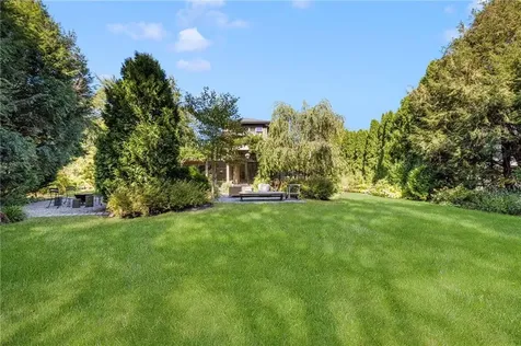 20 Wagner Road Westerly RI 02891