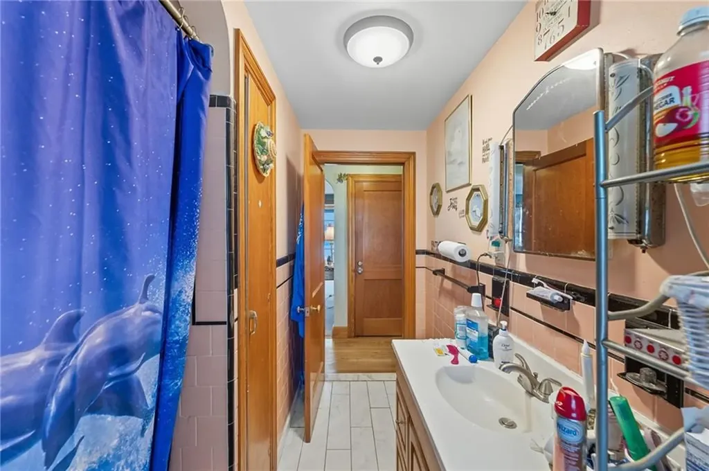 75 Elder Street Pawtucket RI 02860