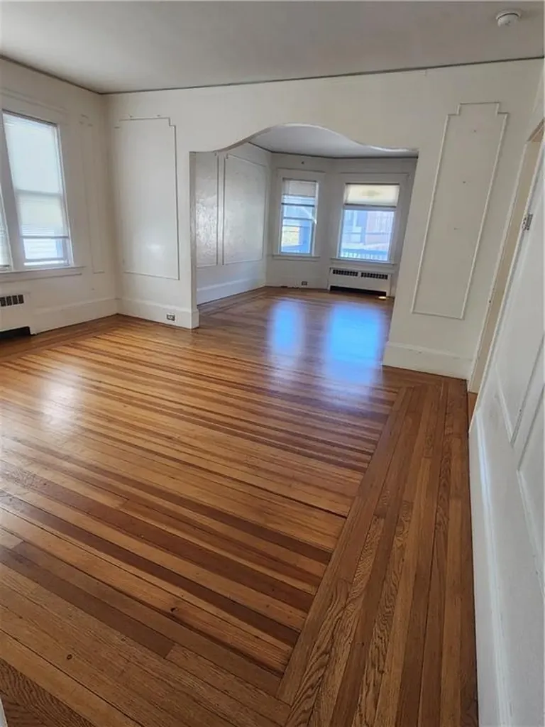49 51 Pembroke Avenue Providence RI 02908