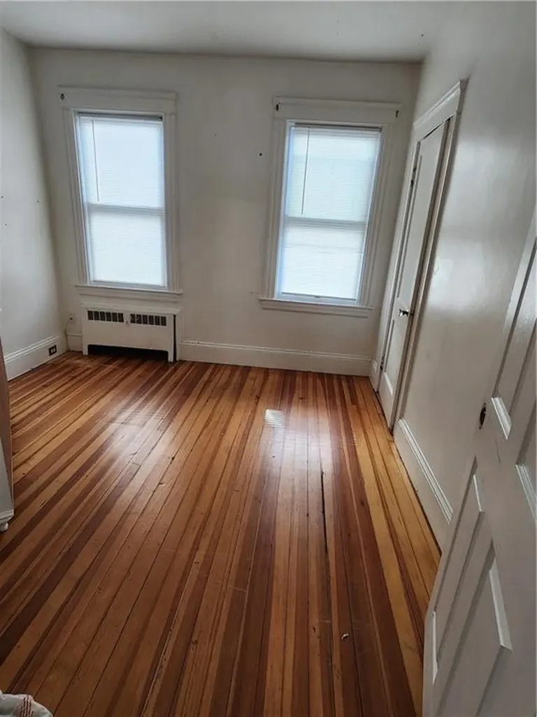 49 51 Pembroke Avenue Providence RI 02908