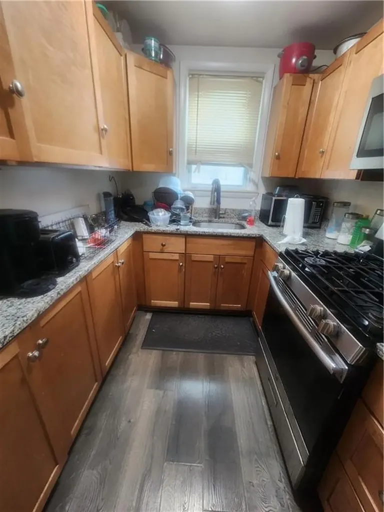 49 51 Pembroke Avenue Providence RI 02908