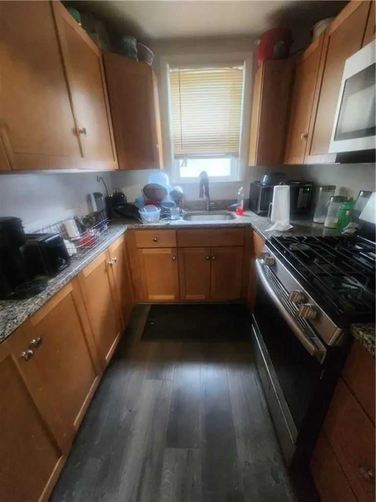 49 51 Pembroke Avenue Providence RI 02908