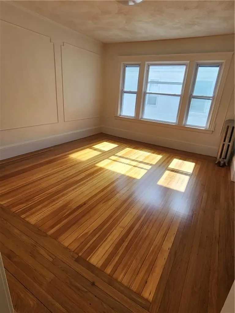 49 51 Pembroke Avenue Providence RI 02908