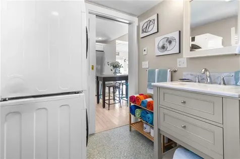 4 Tony Street Tiverton RI 02878