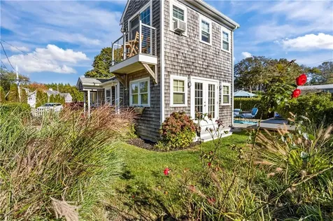 4 Tony Street Tiverton RI 02878