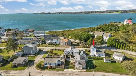 4 Tony Street Tiverton RI 02878