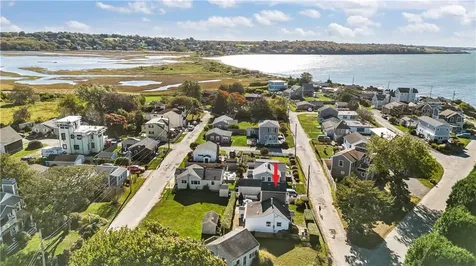 4 Tony Street Tiverton RI 02878