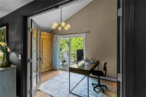 1121 Tillinghast Road East Greenwich RI 02818