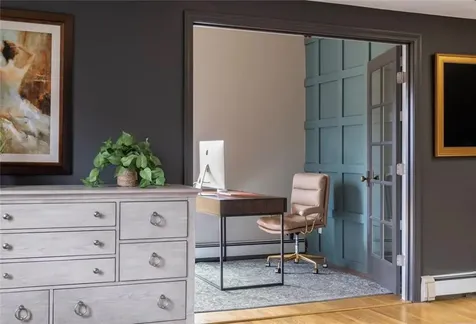 1121 Tillinghast Road East Greenwich RI 02818