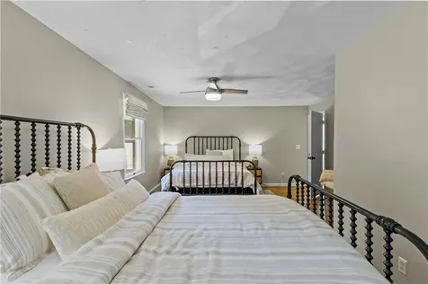 1121 Tillinghast Road East Greenwich RI 02818