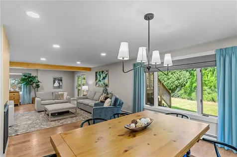 1121 Tillinghast Road East Greenwich RI 02818