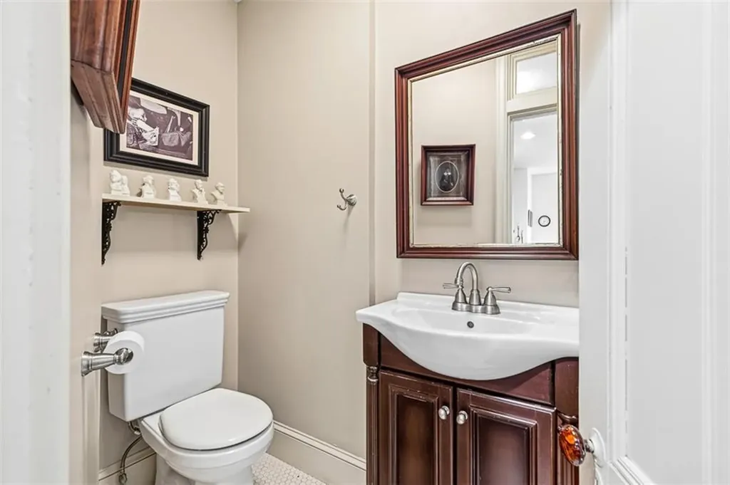 207 Williams Street Providence RI 02906