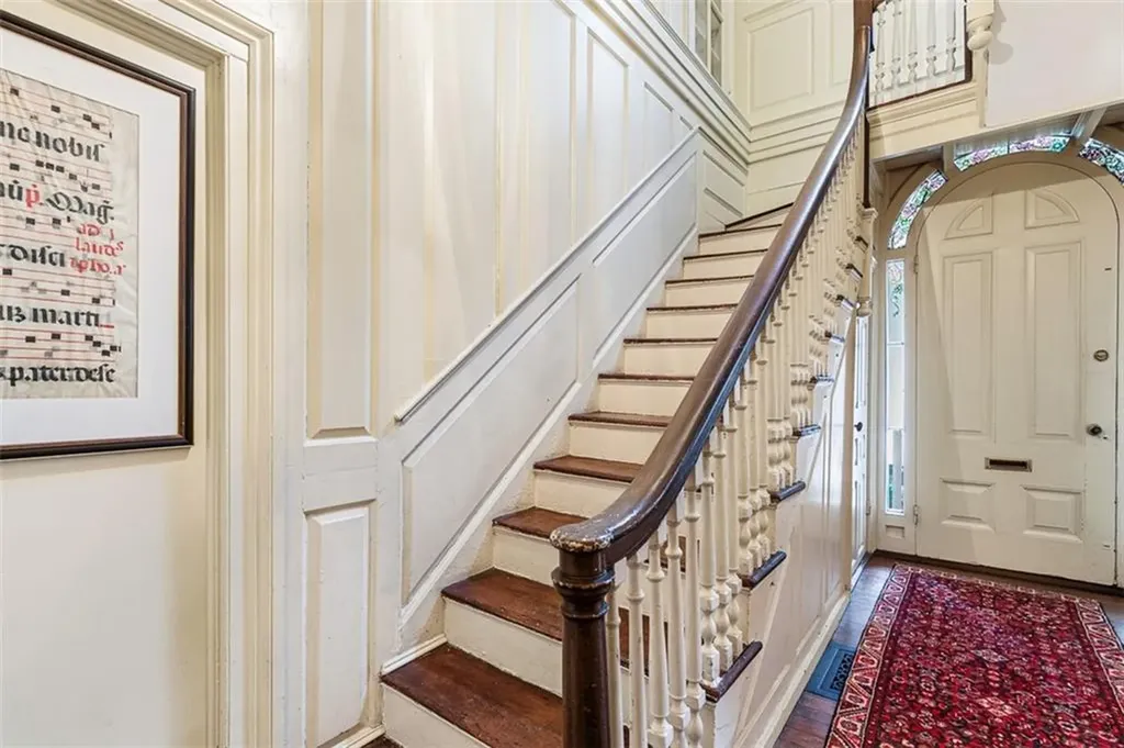 207 Williams Street Providence RI 02906