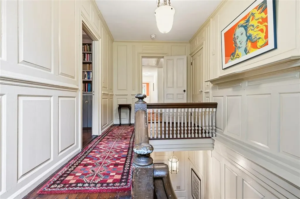 207 Williams Street Providence RI 02906