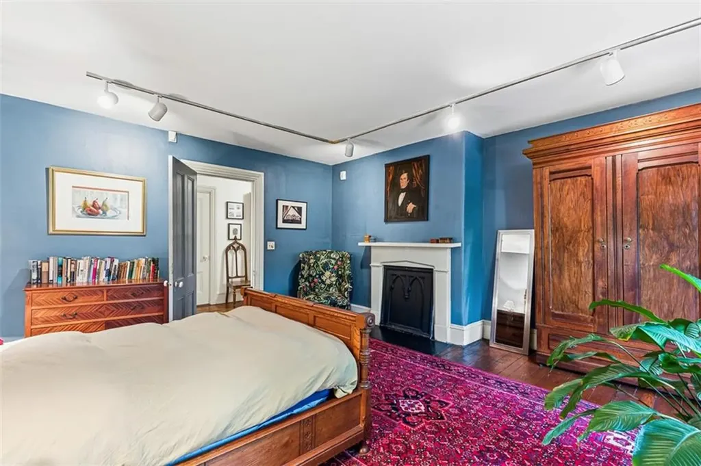 207 Williams Street Providence RI 02906