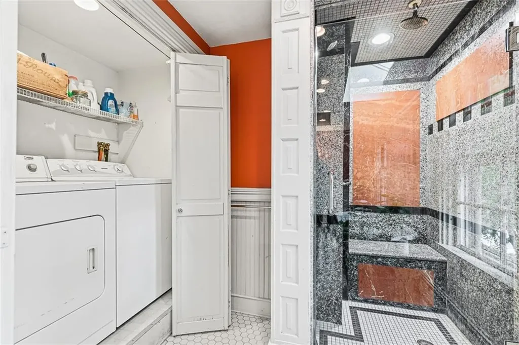 207 Williams Street Providence RI 02906