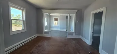 62 Main Road Tiverton RI 02878