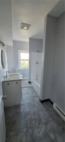 62 Main Road Tiverton RI 02878