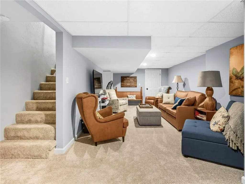 735 Willet Avenue East Providence RI 02915