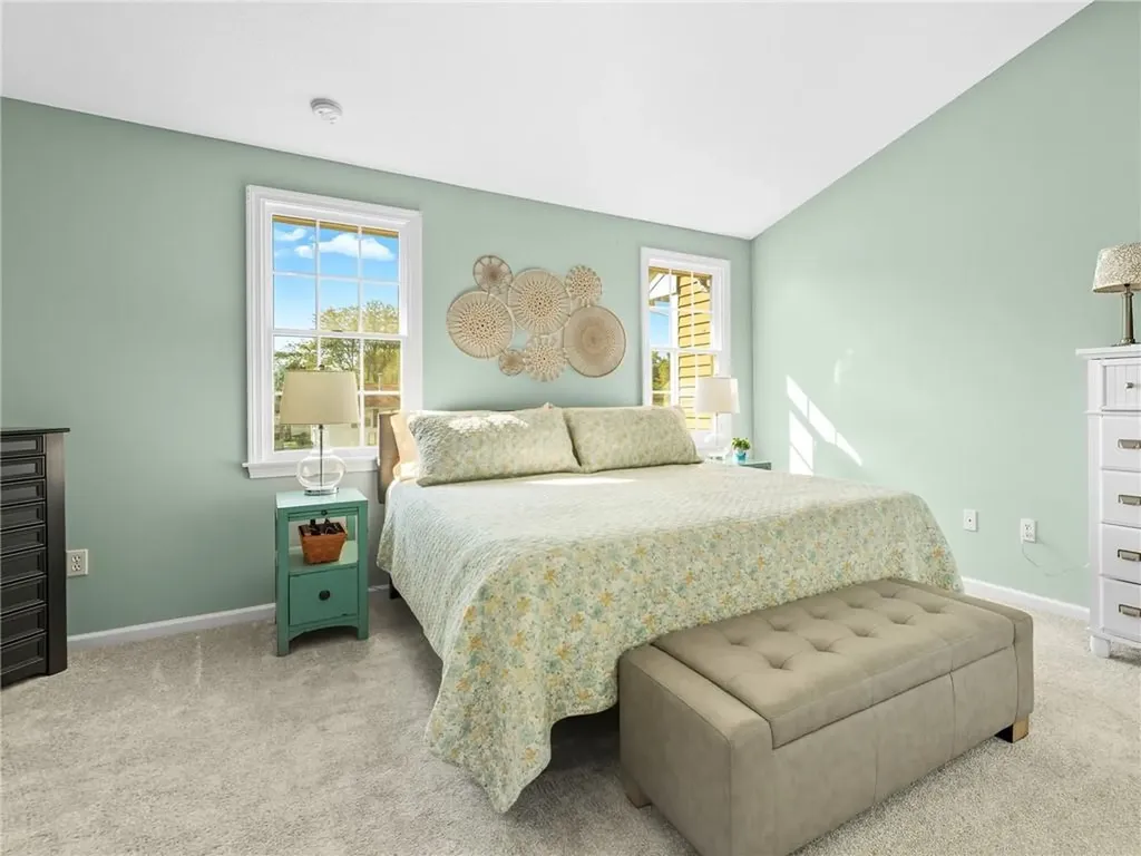 735 Willet Avenue East Providence RI 02915