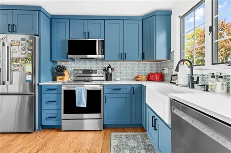 735 Willet Avenue East Providence RI 02915