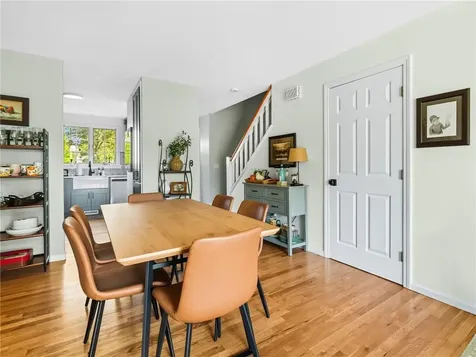 735 Willet Avenue East Providence RI 02915