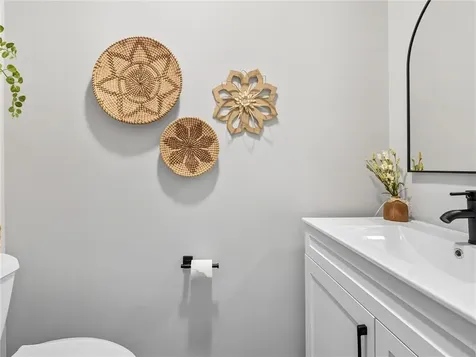 735 Willet Avenue East Providence RI 02915