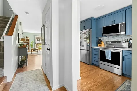 735 Willet Avenue East Providence RI 02915