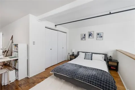 10 Exchange Court Pawtucket RI 02860