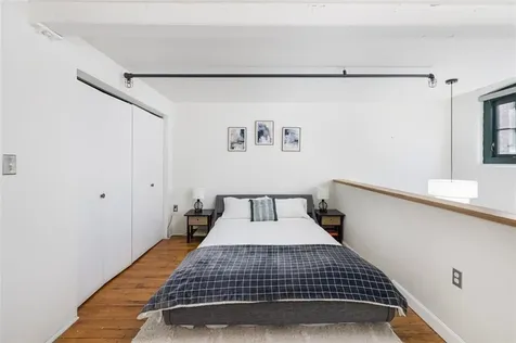 10 Exchange Court Pawtucket RI 02860