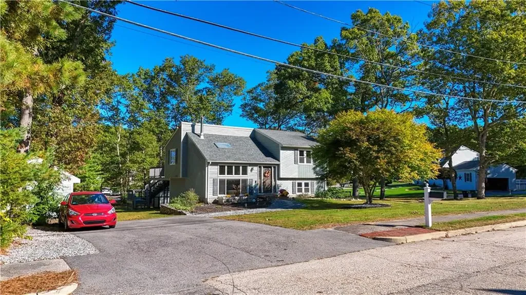 1 Nichole Lane Coventry RI 02816
