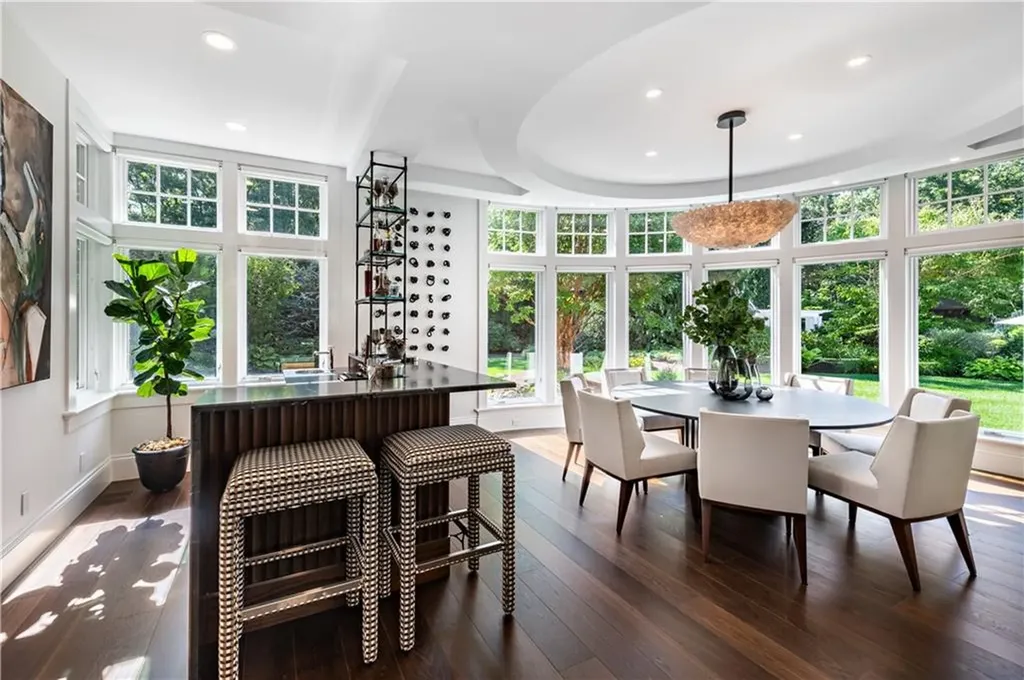 42 Thornton Way North Kingstown RI 02852