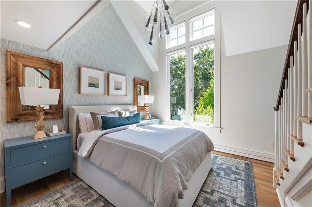 42 Thornton Way North Kingstown RI 02852