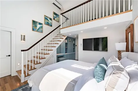 42 Thornton Way North Kingstown RI 02852