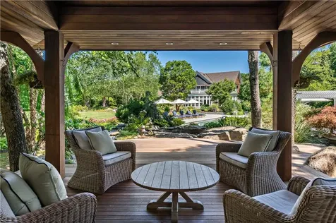 42 Thornton Way North Kingstown RI 02852