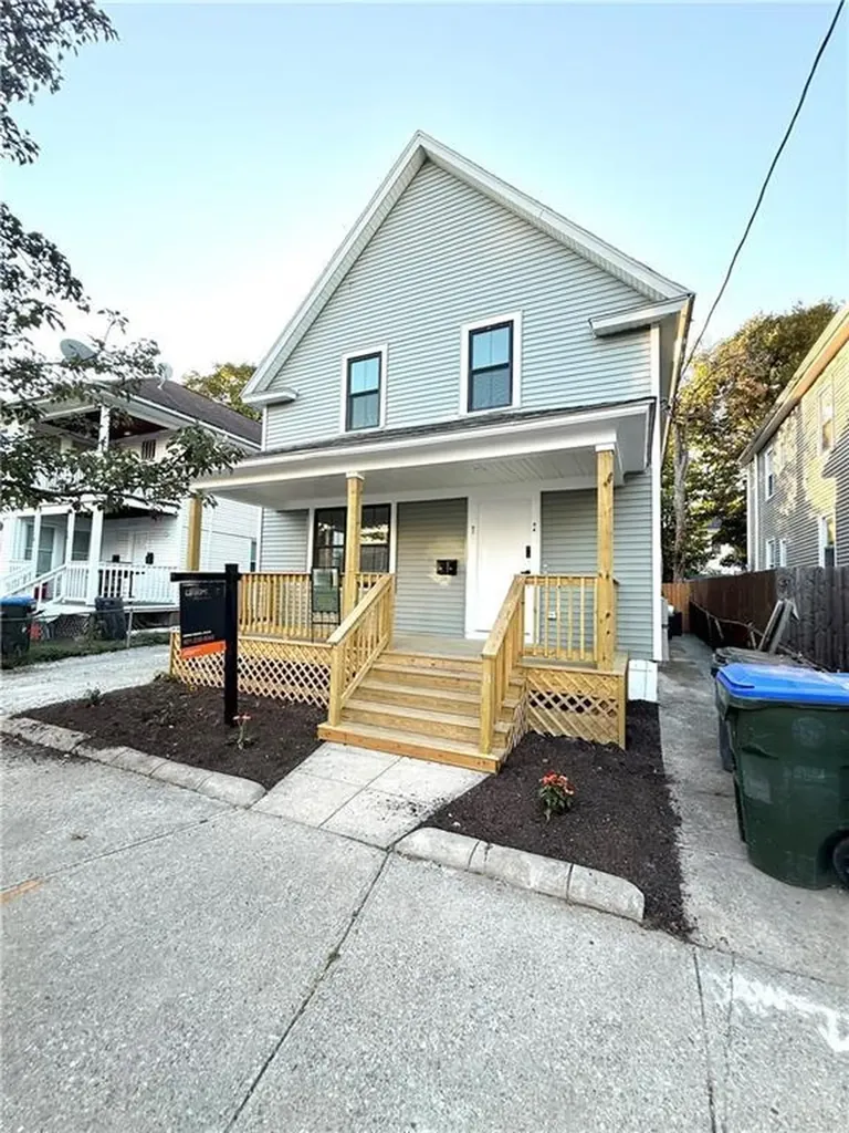 84 Pembroke Avenue Providence RI 02908