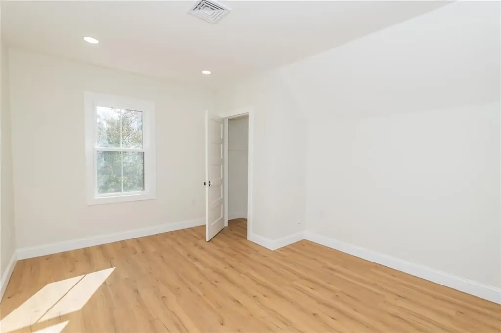 84 Pembroke Avenue Providence RI 02908