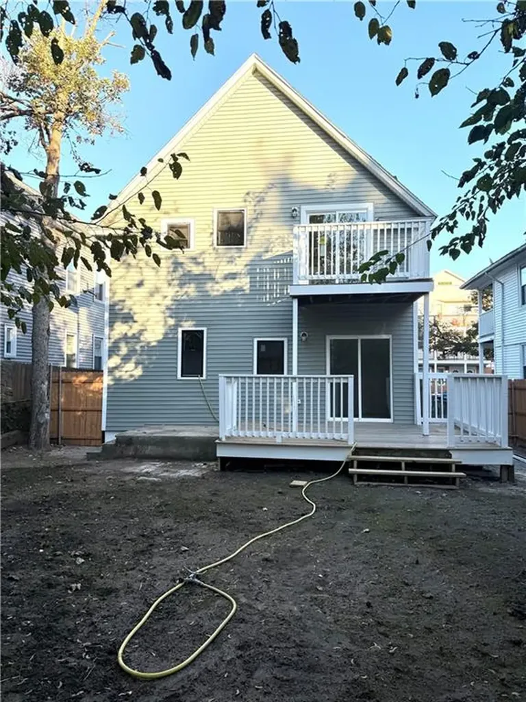 84 Pembroke Avenue Providence RI 02908