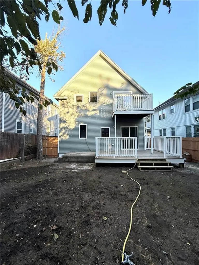 84 Pembroke Avenue Providence RI 02908