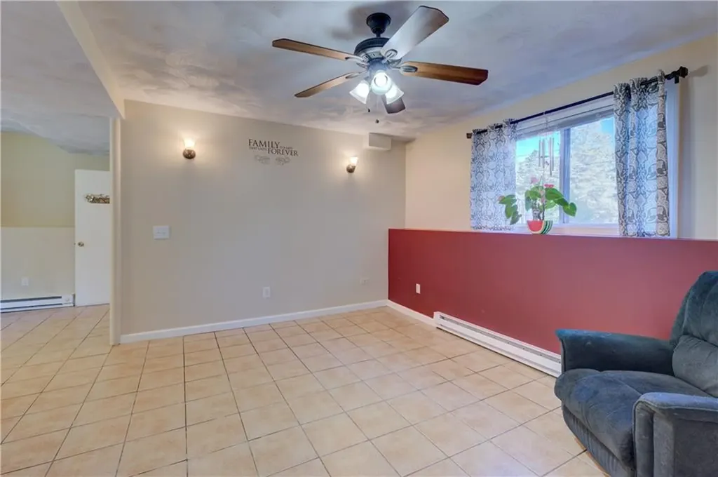 25 Cedar Grove Drive Exeter RI 02822