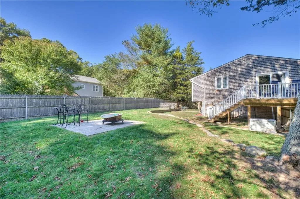 25 Cedar Grove Drive Exeter RI 02822