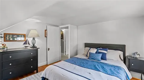 50 Charles Street Bristol RI 02809