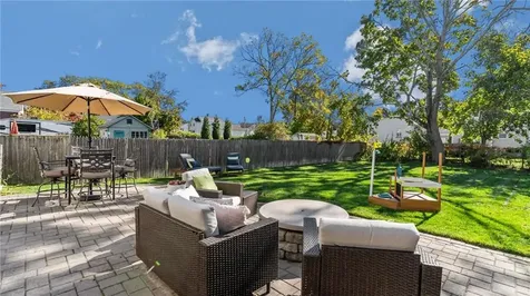 50 Charles Street Bristol RI 02809