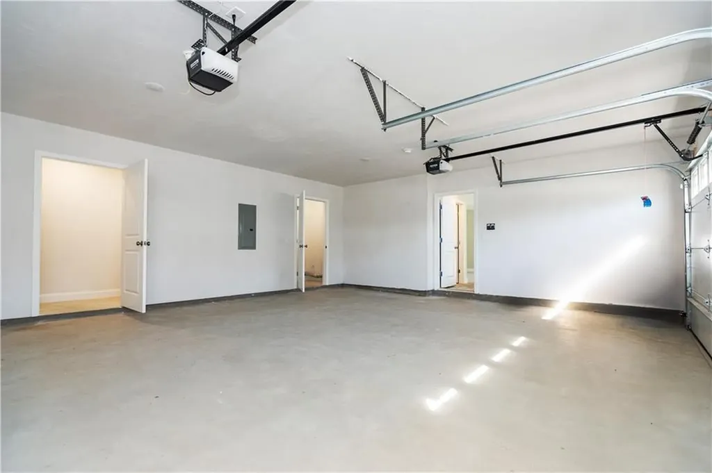 3 June Court West Warwick RI 02816