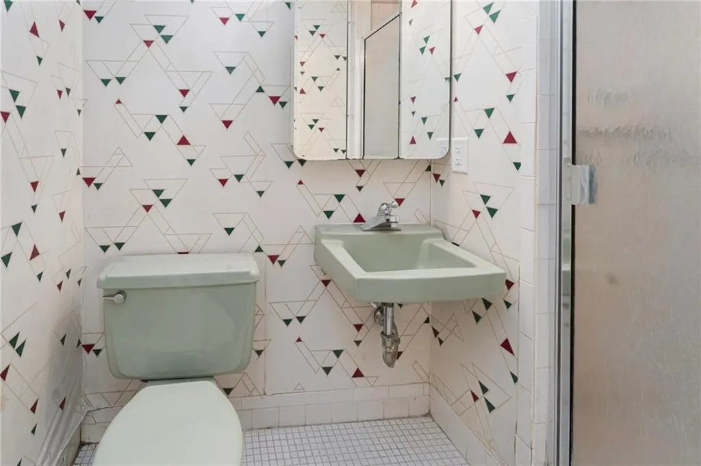 143 Hoffman Avenue Cranston RI 02920