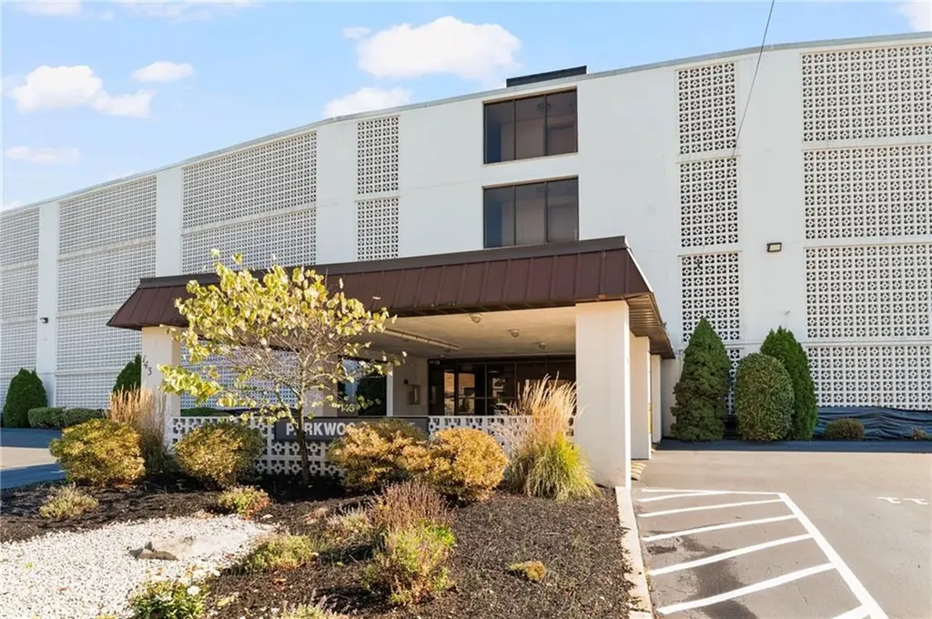 143 Hoffman Avenue Cranston RI 02920