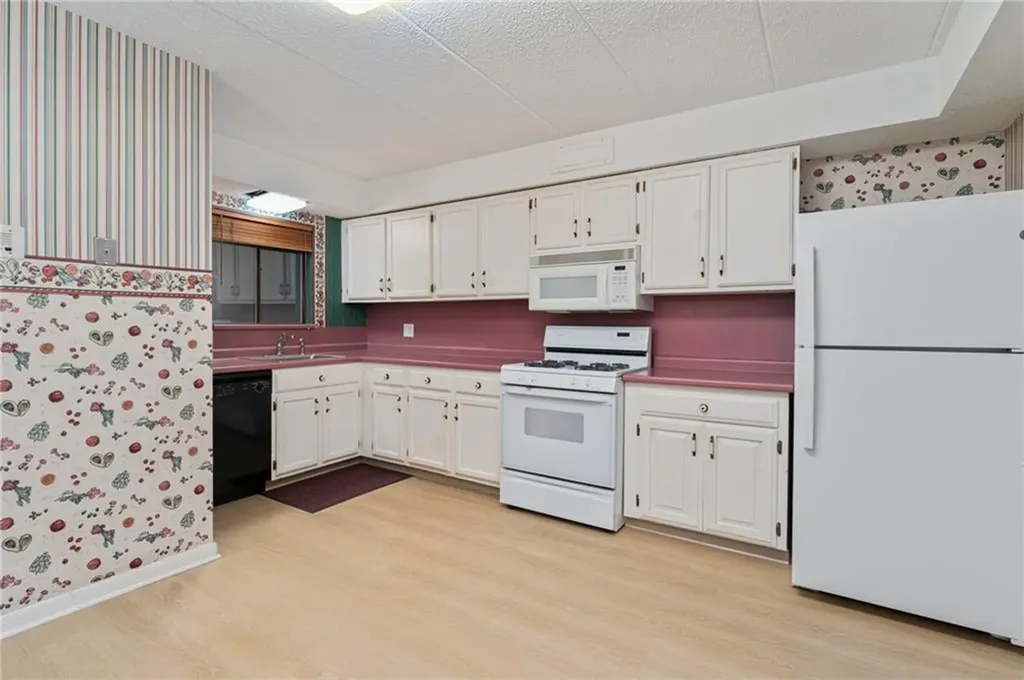 143 Hoffman Avenue Cranston RI 02920