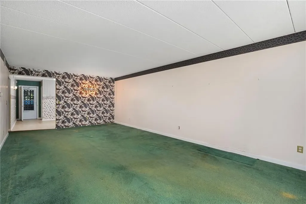 143 Hoffman Avenue Cranston RI 02920