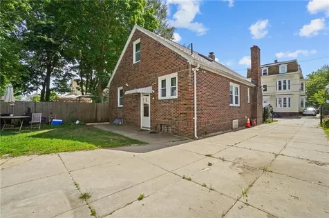 64 Ralph Street Providence RI 02909